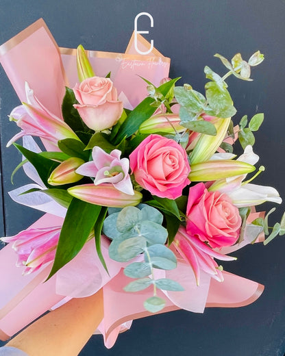 Pink Lily & Pink Roses