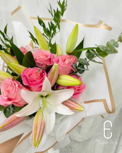 Pink Lily & Pink Roses