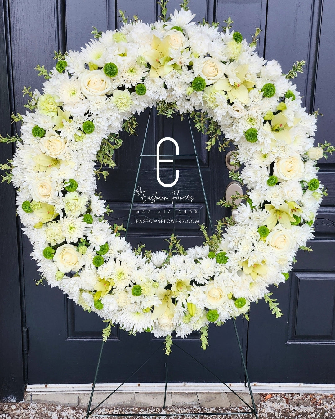 Round Wreath Standing Spray #4